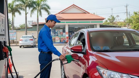 Giá xăng dầu hôm nay 14.10: Thị trường quốc tế giảm nhẹ