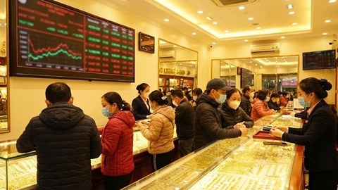 Giá vàng hôm nay 30.12: Trong nước đứng giá, quốc tế giảm nhẹ