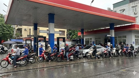 Giá xăng dầu hôm nay 25.1.2026: Dầu thế giới tăng mạnh