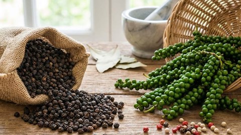 Giá hồ tiêu hôm nay 9.2.2026 dao động hẹp quanh 150.000 đồng/kg