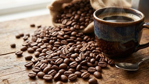 Giá cà phê hôm nay 5.3: Giảm mạnh, mất 1.400 đồng/kg