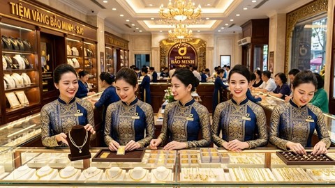 Giá vàng hôm nay 8.5: Tăng liên tiếp, nhà đầu tư nên mua hay chốt lời?