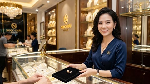 Giá vàng hôm nay 5.7: SJC giữ mốc 151,4 triệu đồng/lượng