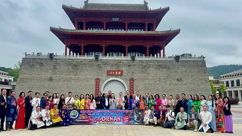 Cơ hội mới cho “du lịch đỏ” Việt - Trung