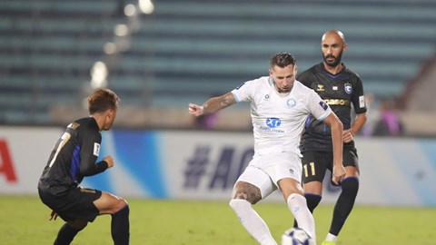 CLB Nam Định thi đấu nỗ lực trước đội bóng Nhật Bản tại “Cúp C2 châu Á”