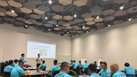 Nâng cao chất lượng đào tạo HLV, tạo nền tảng bền vững cho bóng đá Việt Nam