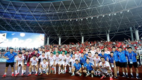 Đội tuyển Việt Nam được thưởng lớn sau trận thắng trên sân Malaysia