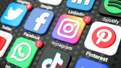 Sách “lép vế” trước video, mạng xã hội