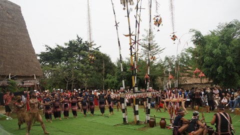 Nguồn lực nội sinh của khát vọng vươn mình dân tộc