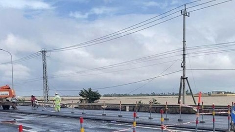 Trung Bộ gồng mình thông tuyến sau lũ