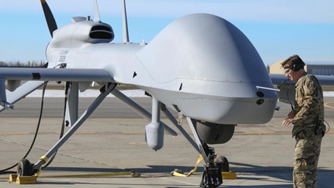 Ukraine đề nghị chia sẻ công nghệ phòng thủ UAV để đổi tên lửa phòng không Mỹ