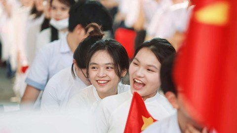 Lịch nghỉ Tết Bính Ngọ cho học sinh trên 10 tỉnh, thành