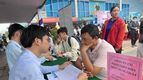 Kết nối thị trường cho người lao động ở Quảng Ngãi