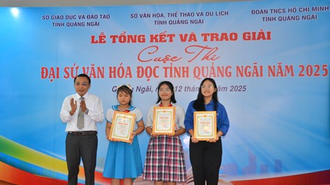 Trao giải Cuộc thi Đại sứ Văn hóa đọc tỉnh Quảng Ngãi năm 2025