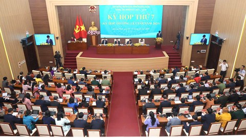 HĐND Quảng Ngãi xem xét, quyết nghị các chỉ tiêu, nhiệm vụ, giải pháp trọng tâm phát triển kinh tế - xã hội