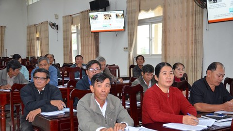 Nâng cao năng lực đội ngũ cán bộ làm công tác giảm nghèo