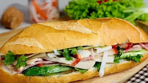 55 người nhập viện nghi ngộ độc bánh mì, cơ quan chức năng khẩn trương tìm nguyên nhân