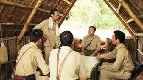 Đầu tư chiều sâu, tạo nguồn kịch bản phim  kỷ niệm 100 năm Ngày thành lập Đảng 