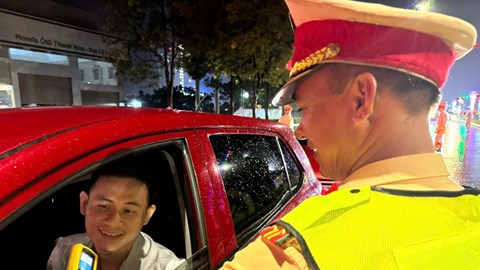 Đồng loạt kiểm tra nồng độ cồn trên toàn quốc trong cùng một khung giờ, kể cả dịp lễ, Tết