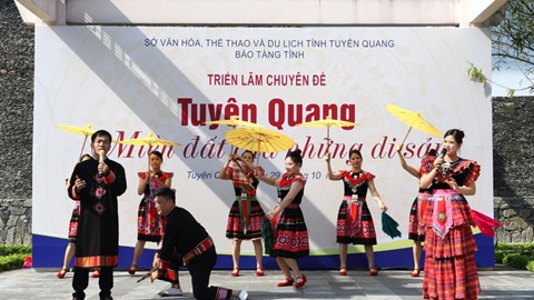 Triển lãm ảnh tư liệu, nghệ thuật “Tuyên Quang - Miền đất của những di sản”