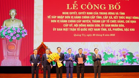 Ông Trần Phong giữ chức Chủ tịch UBND tỉnh Quảng Trị (mới)