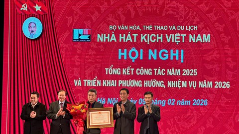 Chuyển mình mạnh mẽ trong năm 2025
