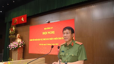 Tăng cường bảo vệ trẻ em trên môi trường mạng