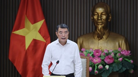 Thủ tướng: Không đợi hết quý II mà đến ngày 20.4, các bộ phải đề xuất phương án cắt giảm, cải cách thủ tục hành chính