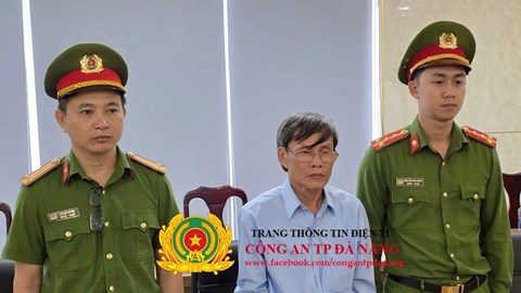 Khởi tố cựu cán bộ Chi nhánh văn phòng đăng ký đất đai 