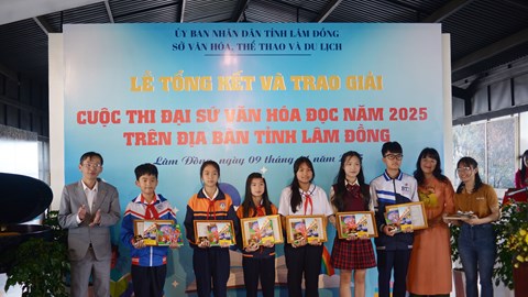 Lâm Đồng: Trao giải cuộc thi “Đại sứ Văn hóa đọc”