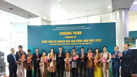 Lâm Đồng tặng quà cho những du khách “xông đất” đầu năm