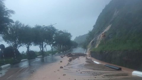 Tạm dừng tham quan bán đảo Sơn Trà do ảnh hưởng bão số 10