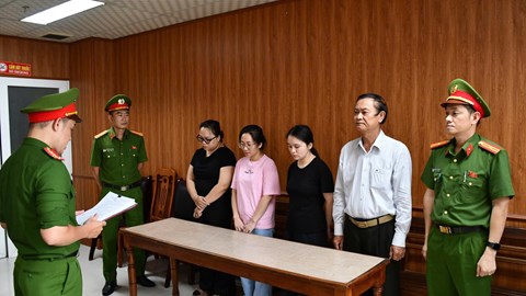 Khởi tố nhóm đối tượng “Lừa dối khách hàng” tại Phòng khám Đa khoa Quốc tế Đà Nẵng