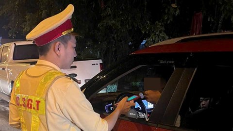 Xử lý 57 trường hợp vi phạm nồng độ cồn trong ngày đầu ra quân cao điểm
