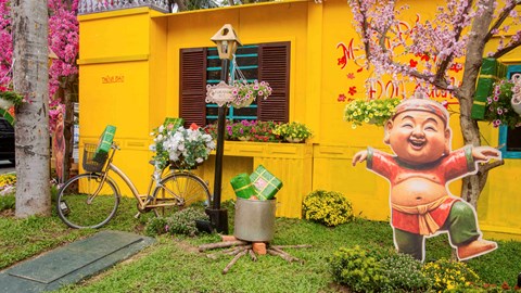 Tìm về hương vị Tết xưa giữa không gian “Chợ quê Tết” bên bờ biển Đà Nẵng