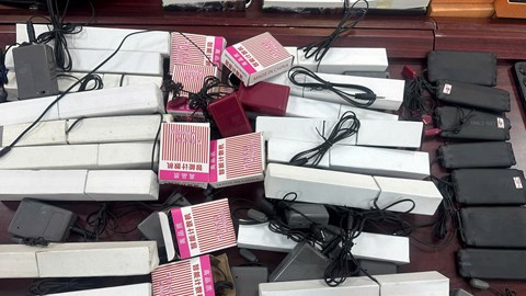 Triệt xóa 2 điểm mua bán thiết bị gian lận trong đánh bạc tại Đà Nẵng