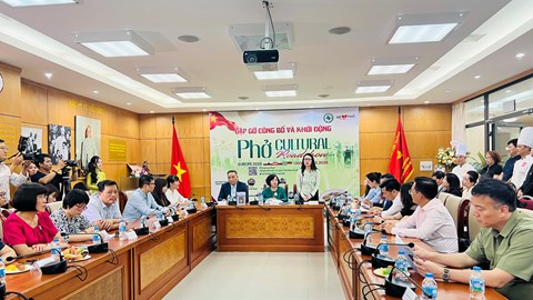 Hành trình kể chuyện văn hoá ẩm thực ra quốc tế