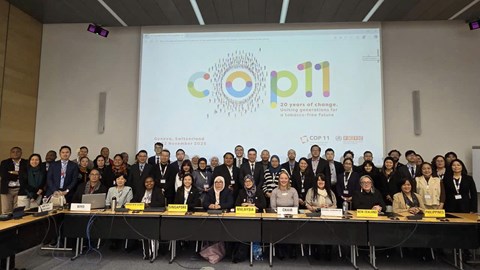 COP11: Hơn 1.400 đại biểu cam kết toàn cầu chống lại “làn sóng thuốc lá mới”