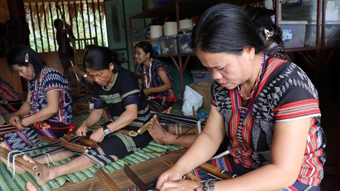 Phát triển du lịch cộng đồng trên nền tảng văn hóa truyền thống 