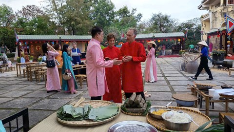 Bài 3- Di sản- Động lực phát triển các ngành công nghiệp văn hóa