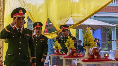 Quảng Trị: Tiễn đưa 34 liệt sĩ trở về trong vòng tay đất mẹ