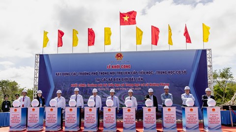 Ngôi trường của lòng dân vùng biên ải