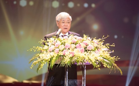 Một tương lai tươi sáng hơn cho đồng bào dân tộc thiểu số - Anh 1