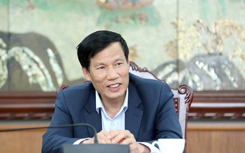 Bộ trưởng Nguyễn Ngọc Thiện gặp gỡ đoàn đại biểu Bộ VHTTDL dự Đại hội Thi đua yêu  nước toàn quốc - Anh 1