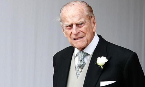 Phu quân của Nữ hoàng Anh bị tai nạn xe hơi - Anh 1