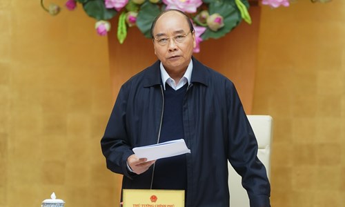Thủ tướng: Không để các đối tượng yếu thế “đói cơm lạt muối” trong đại dịch Covid-19 - Anh 1