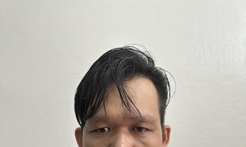 Mâu thuẫn tình cảm, chồng tạt a xít vào mặt vợ - Anh 1