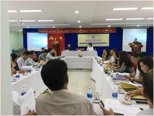 Hội Thư viện Việt Nam đổi mới và phát triển: Kết nối thông tin, chia sẻ trí thức, hướng tới cách mạng công nghiệp 4.0 - Anh 1