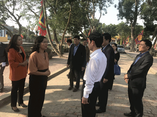 Về công tác tổ chức, quản lý lễ hội: Nếu không quyết liệt, lễ hội sẽ ngập tràn tiêu cực, biến tướng - Anh 2