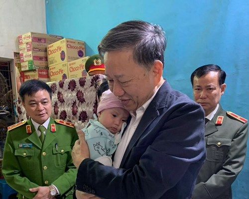 Truy tặng Huân chương cho ba chiến sĩ hy sinh tại Đồng Tâm - Anh 2